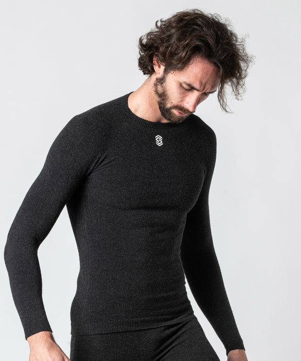 Stay Warm - Anthracite Long Sleeve Round Neck Base Layer